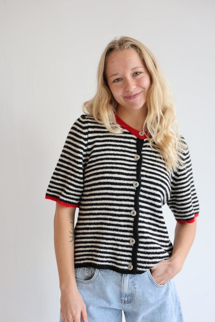 Gestreifter Kurzarm Cardigan Carlotta