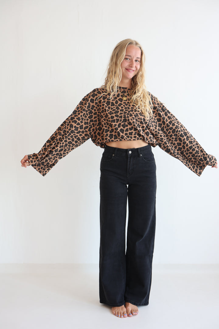 Midnight Muse Straight Fit Jeans