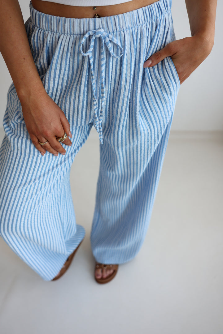 Lange Musselinhose mit Streifen Little Lines