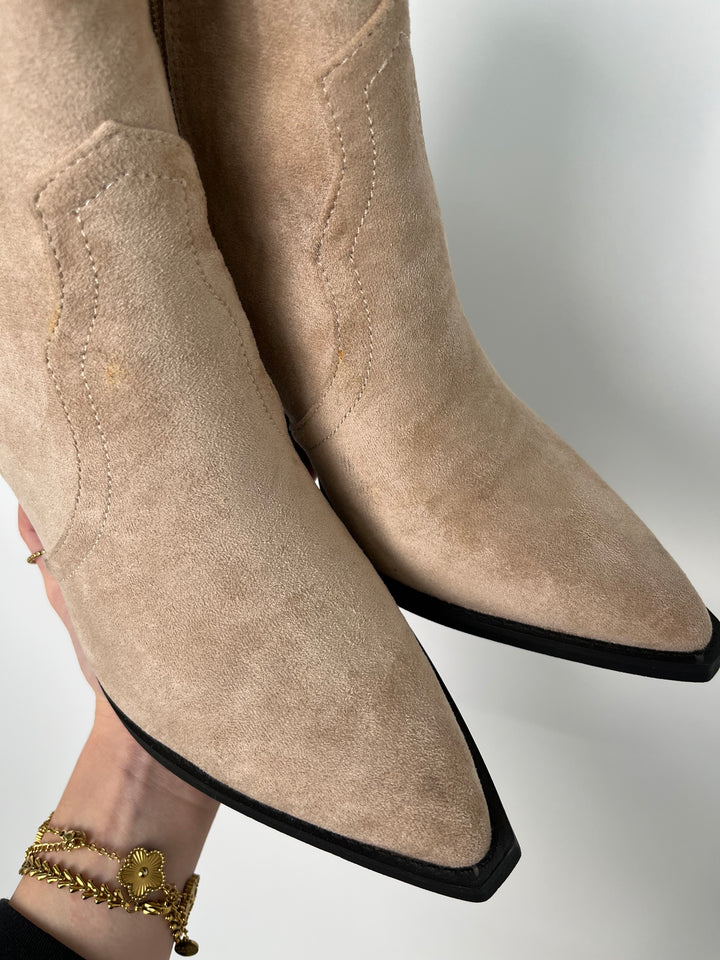 WESTERN STIEFELETTE MIT BLOCKABSATZ VEGAS BEIGE GR. 38 (B-WARE)