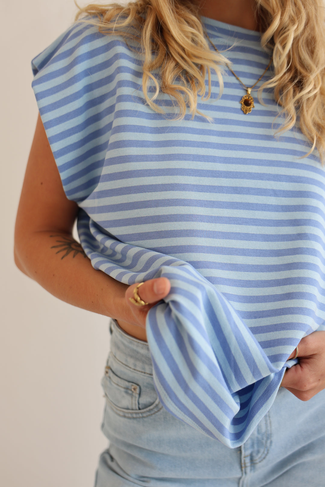 Relaxed Lines Tee