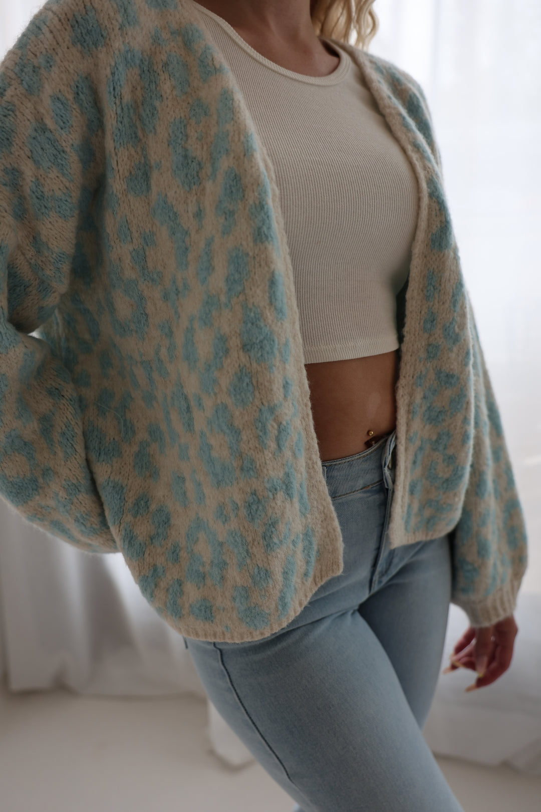 Offener Cardigan mit Leoprint