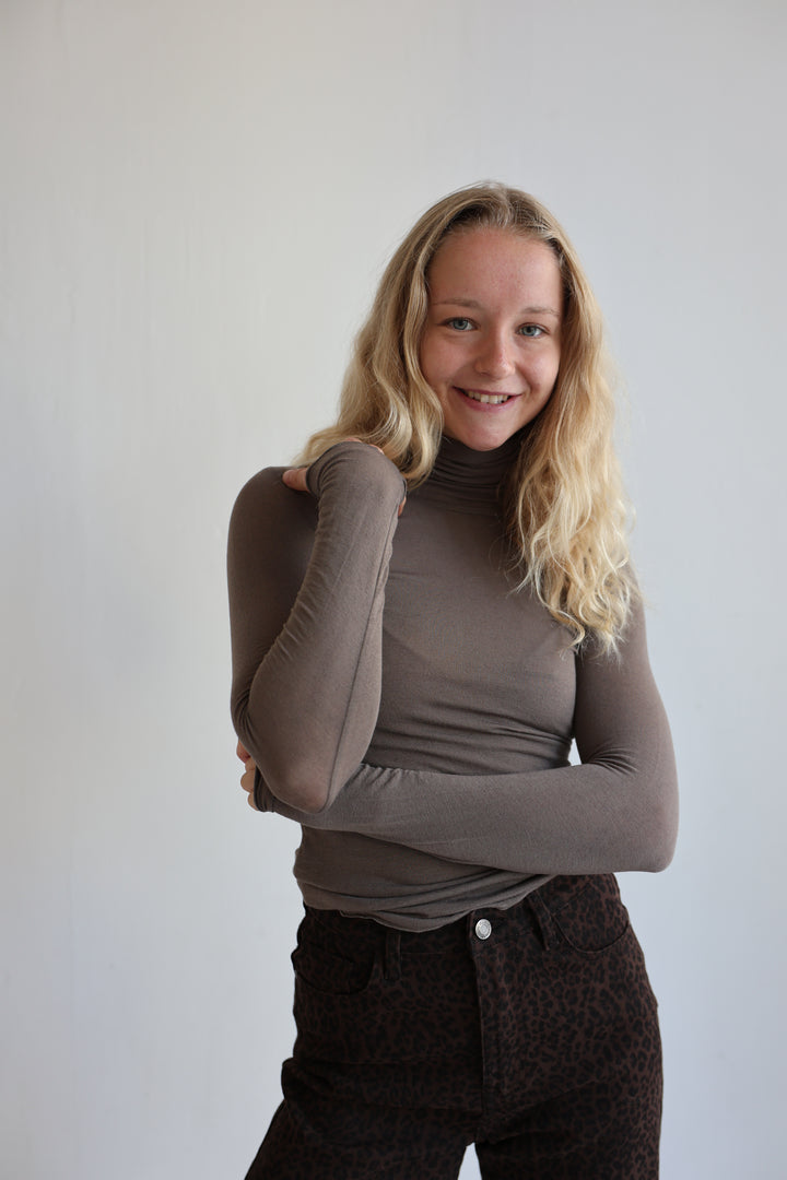 Cashmere Longsleeve mit Kragen Liliana (einfarbig)
