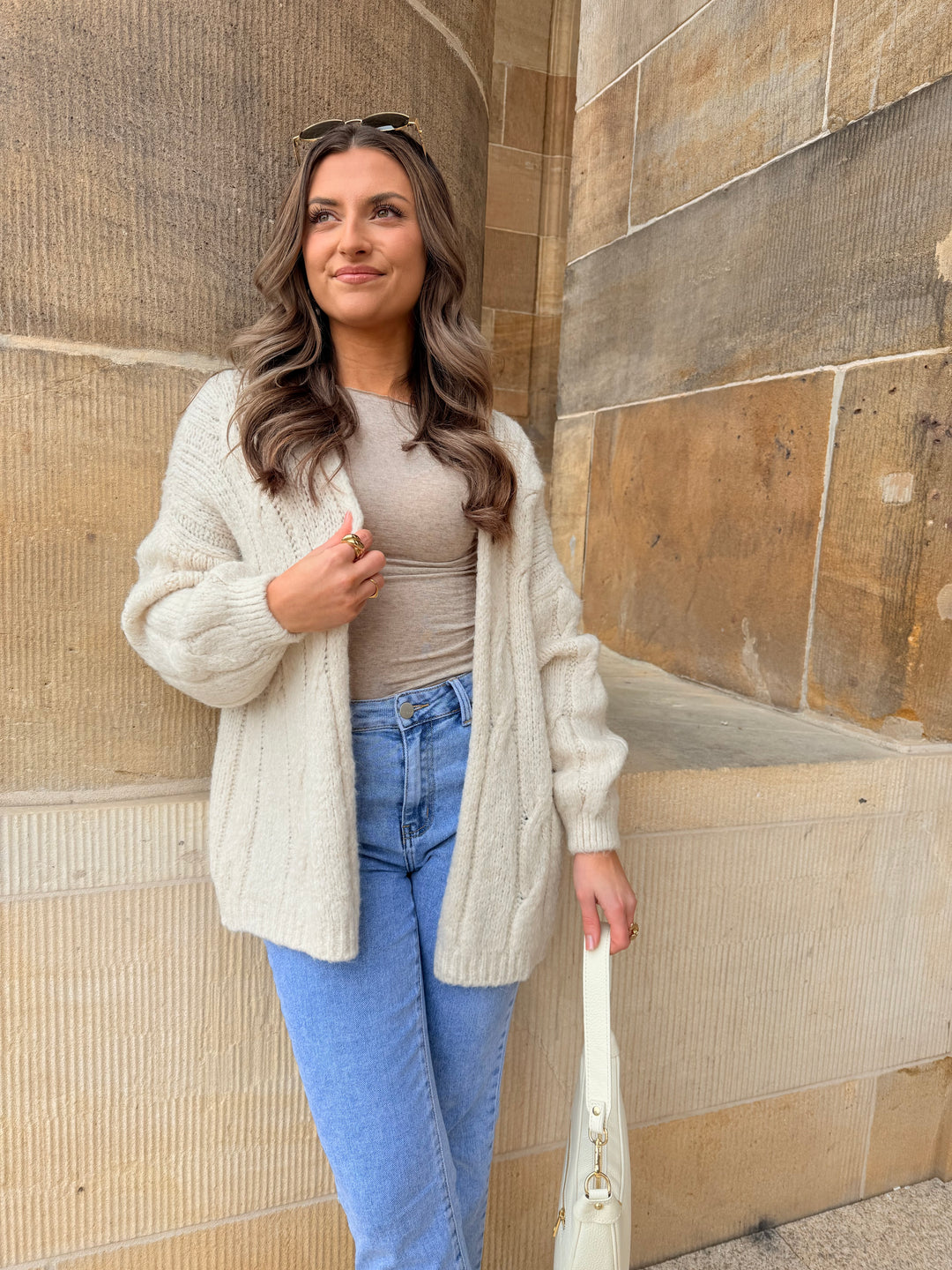Offene Strickjacke mit Zopfmuster Clara