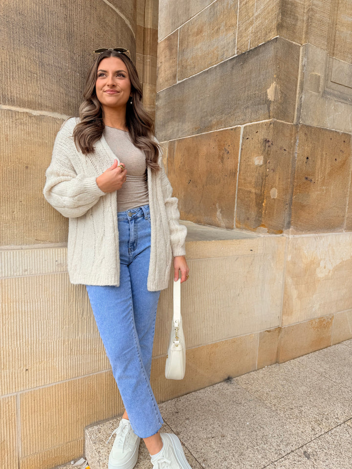 Offene Strickjacke mit Zopfmuster Clara