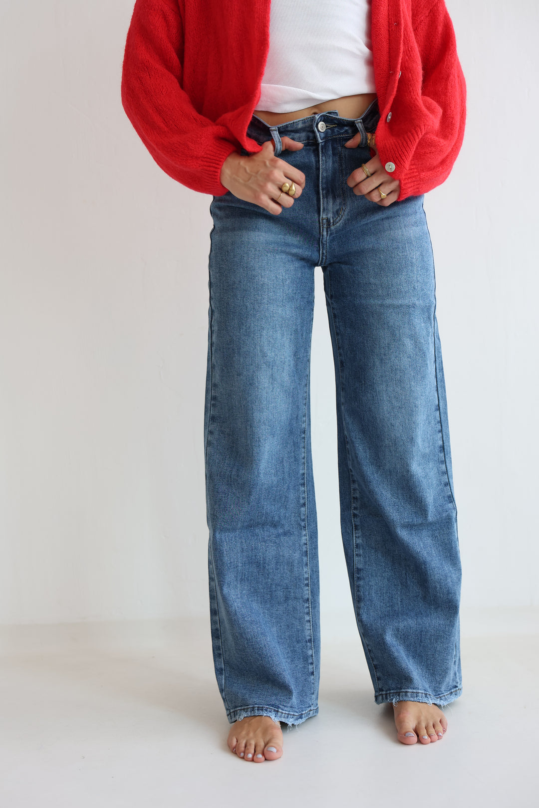 Downtown Classic Straight Fit Jeans