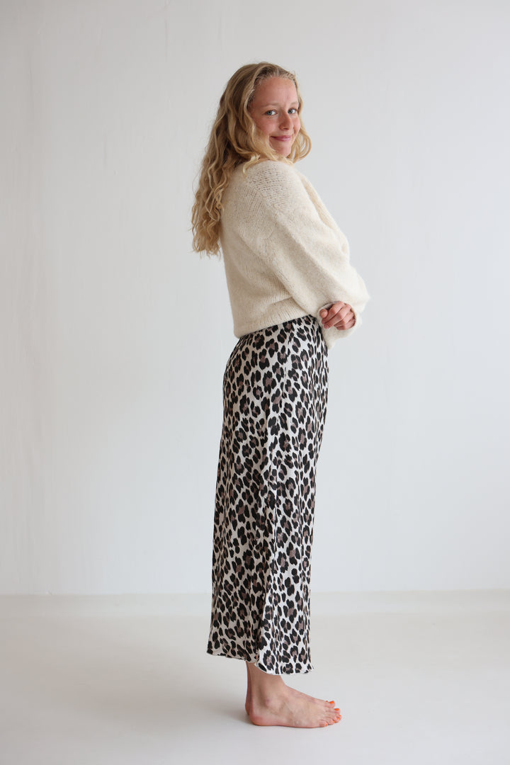 Langer Rock mit Leoprint Lion