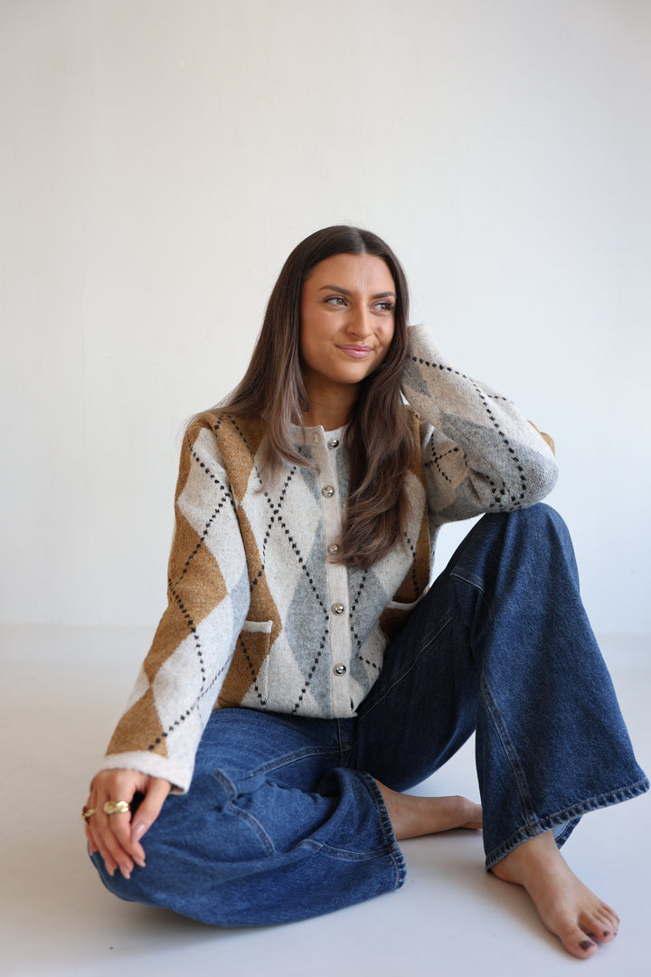 Cardigan Vintage Vibes