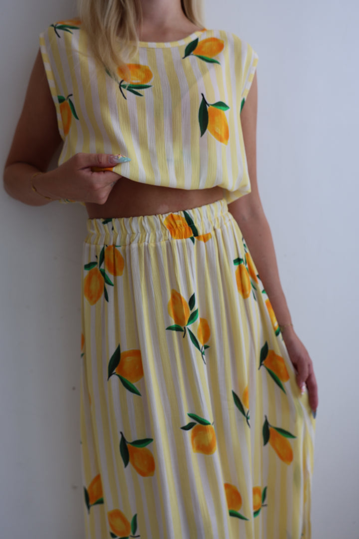 Gestreifter Zweiteiler Squeezy Lemon
