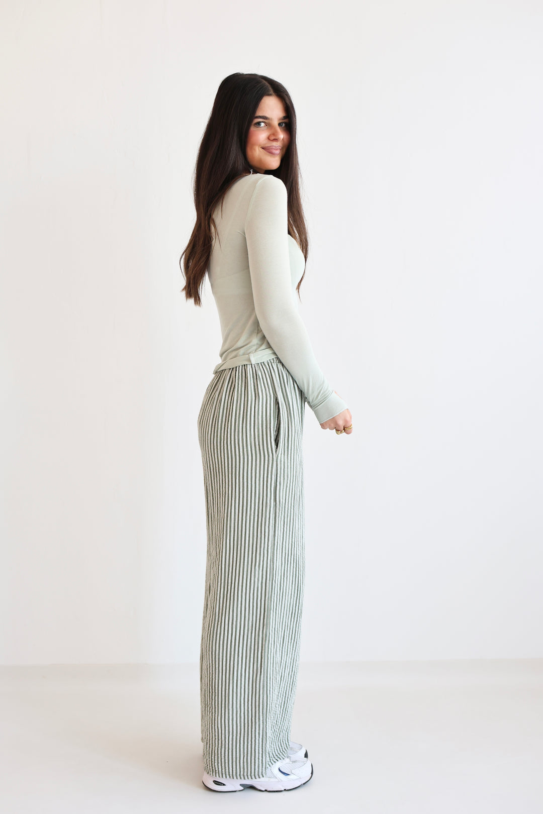 Lange Musselinhose mit Streifen Little Lines