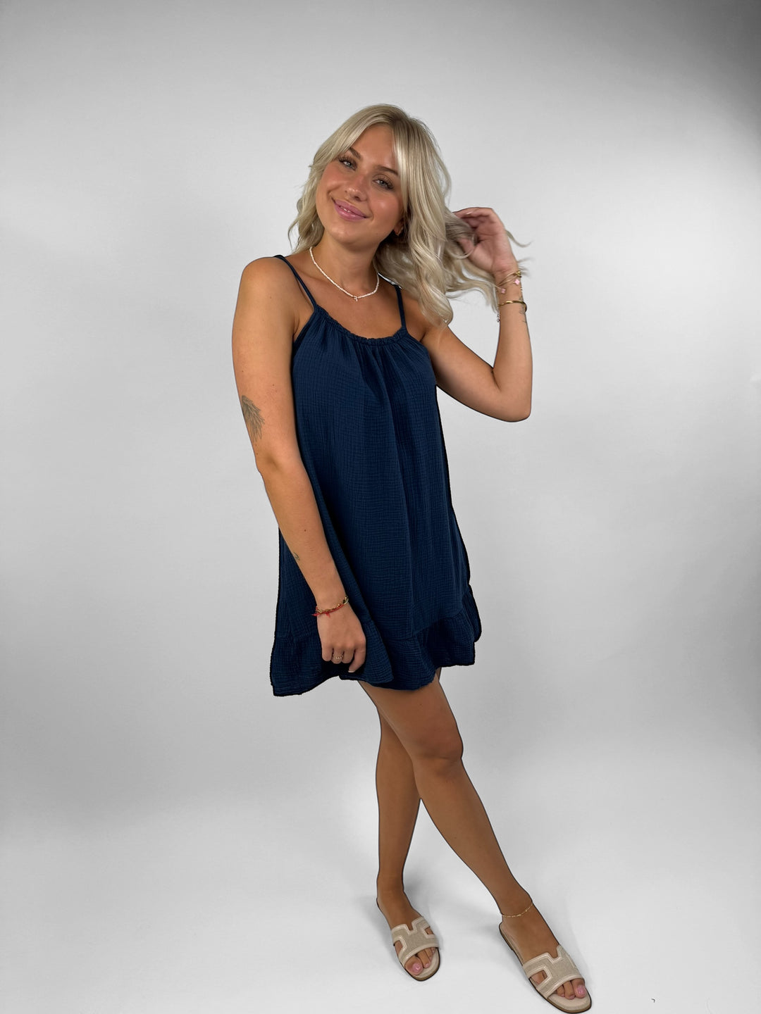 Musselinkleid mit Mini-Volant Hailey