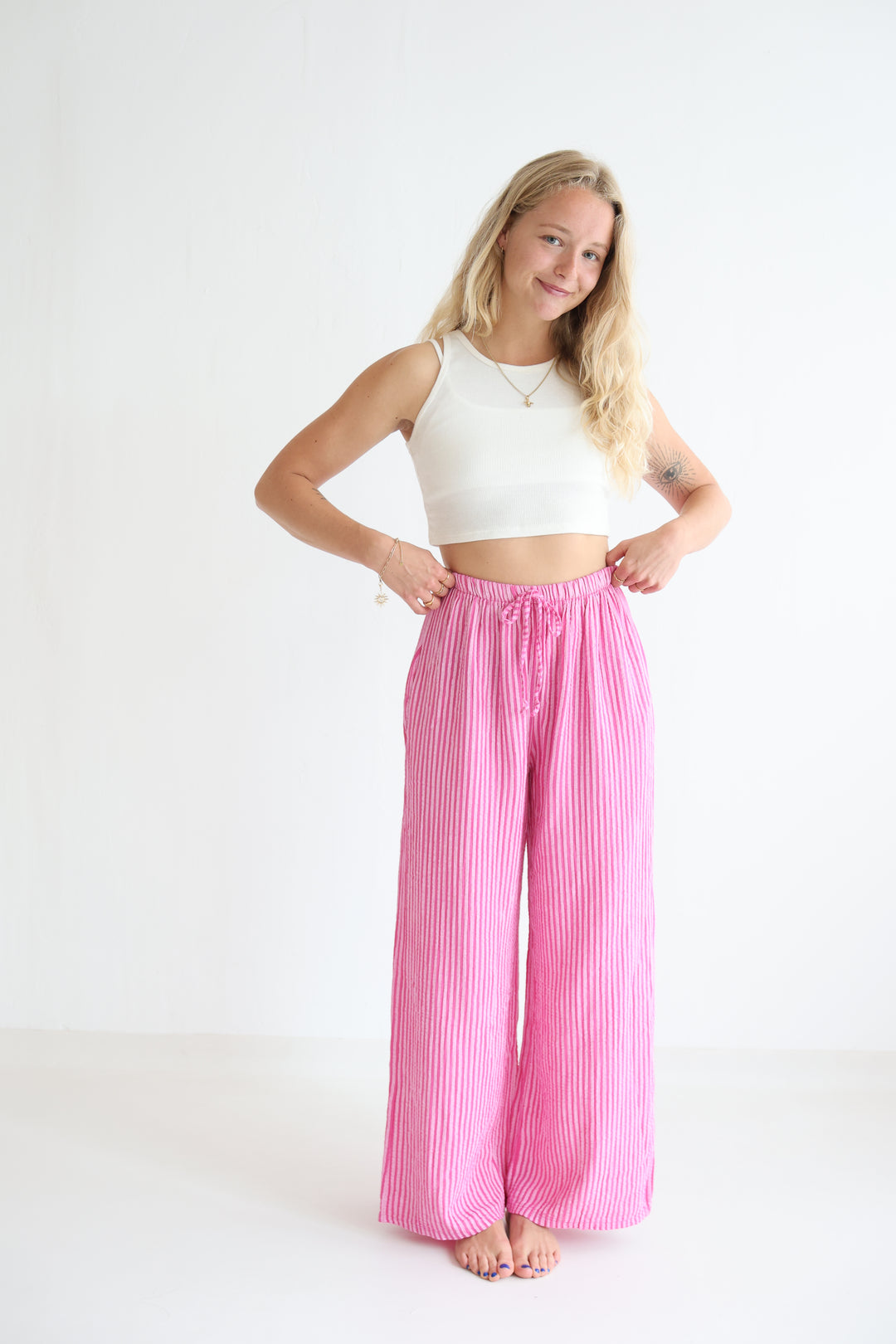 Lange Musselinhose mit Streifen Little Lines