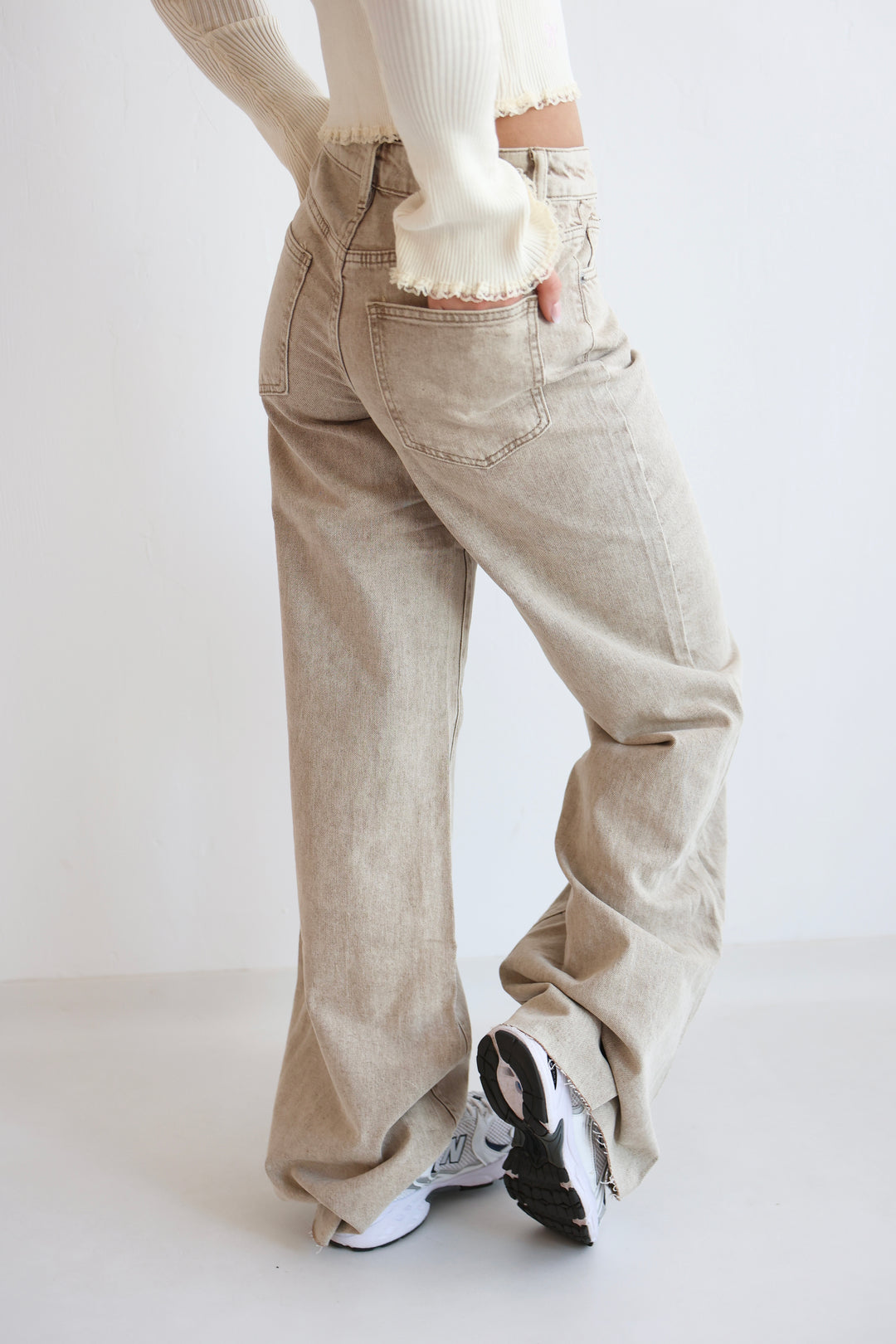 Extra Long Wide Leg Jeans Thessa