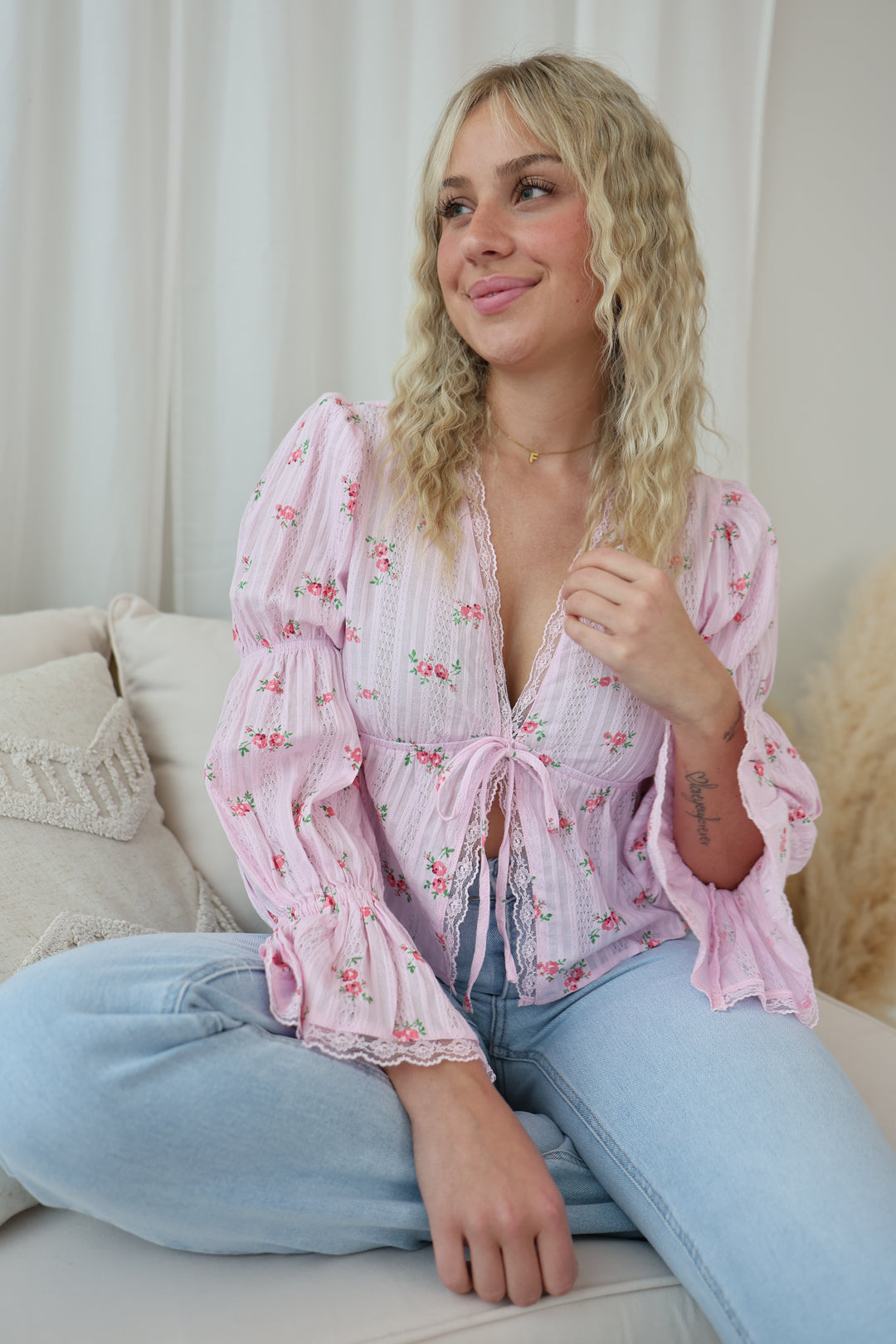 Schößchenbluse zum Schnüren Cute Roses