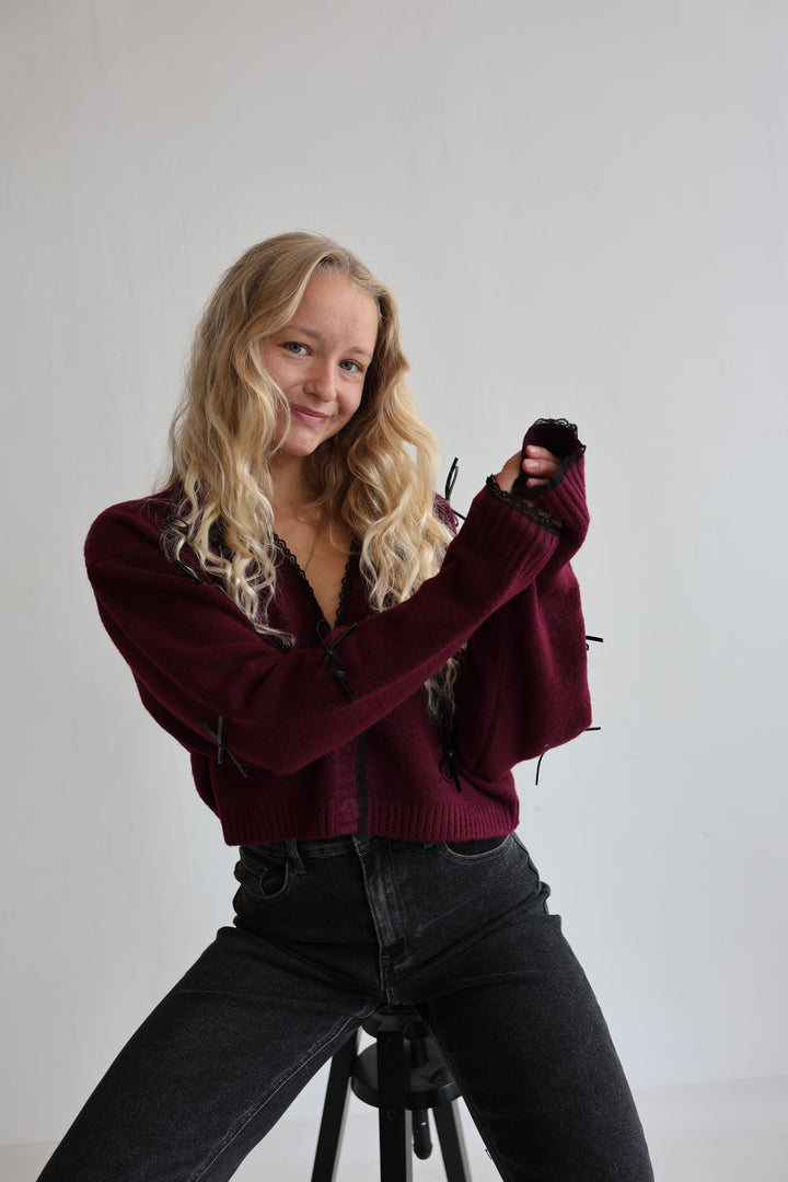 Cardigan Black Bows