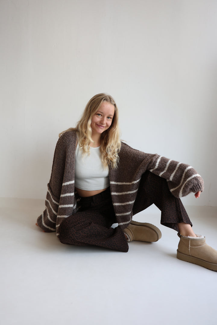 Oversize Strickcardigan Half Stripes