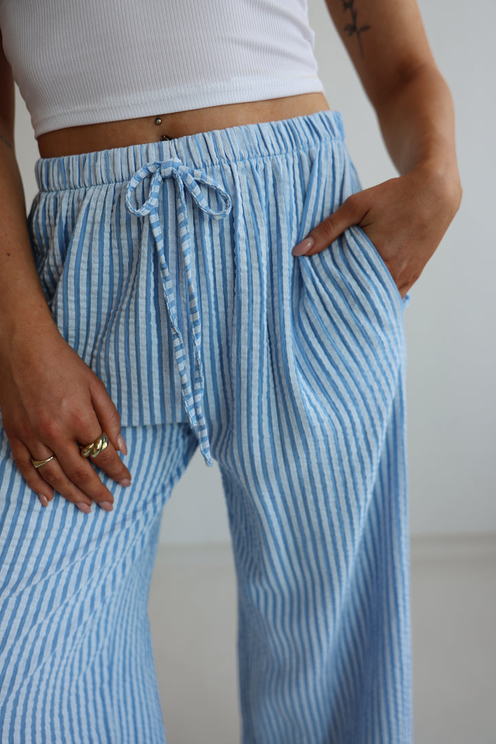 Lange Musselinhose mit Streifen Little Lines
