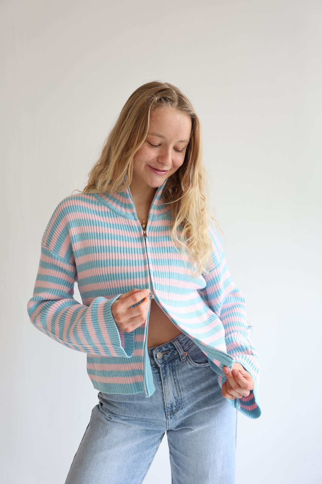 Zip Cardigan Wide Stripes
