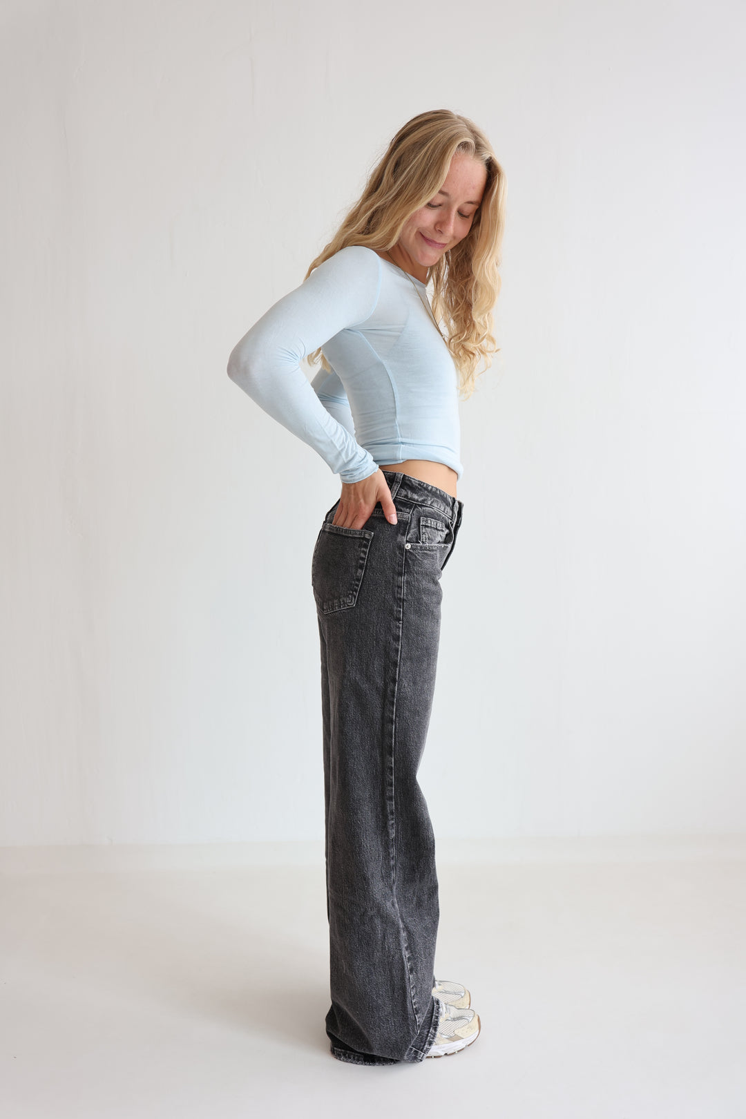 Romy Extra Long Wide Leg Jeans