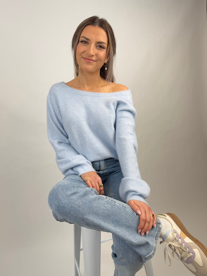 Pullover Cozy Bow Time