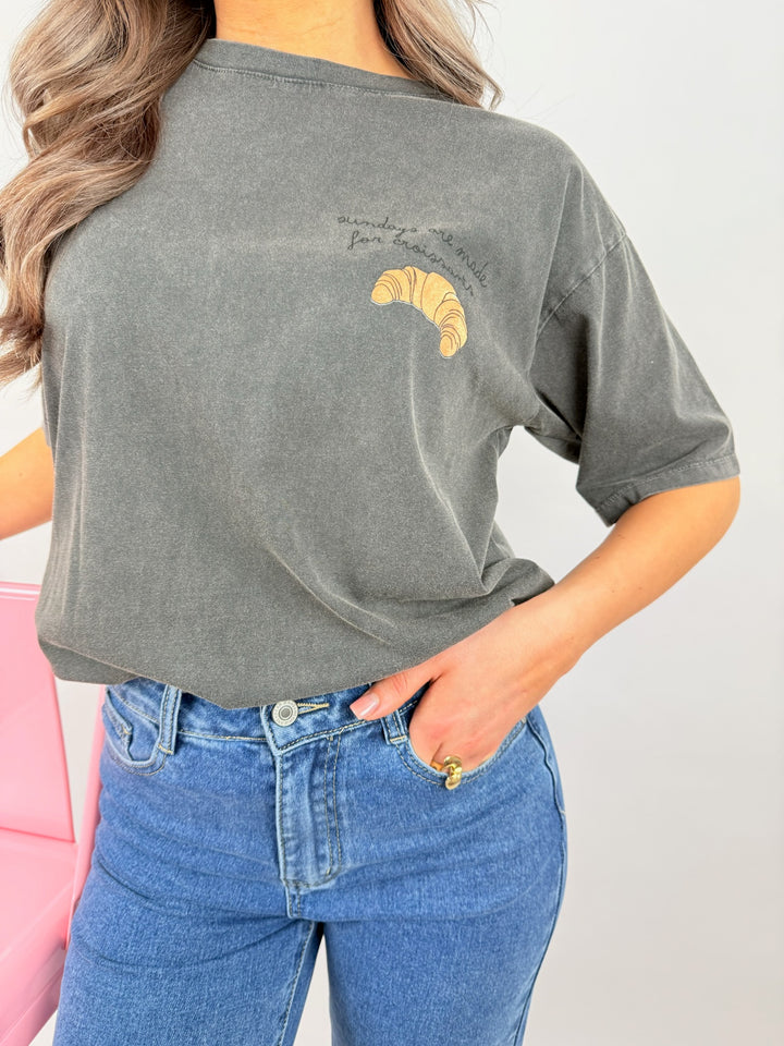 T-Shirt Sundays are made for Croissants