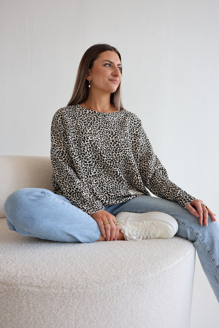 Sweater mit Leoprint Everyday