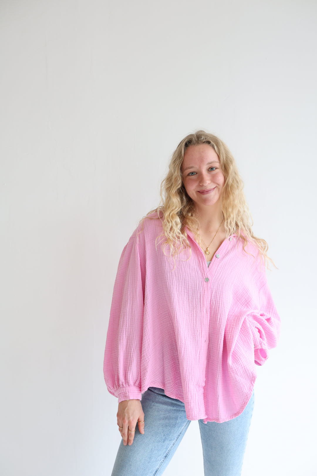 Kurzes Blusenhemd aus Musselin (einfarbig)