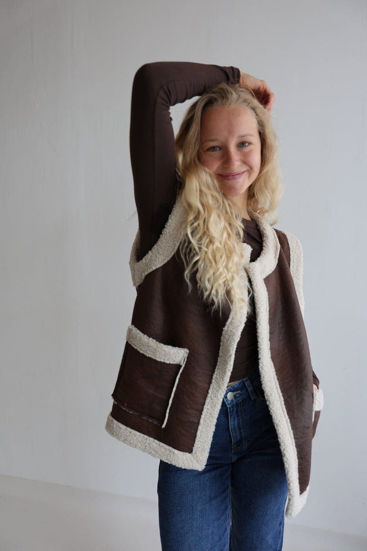 Highland Cozy Vest