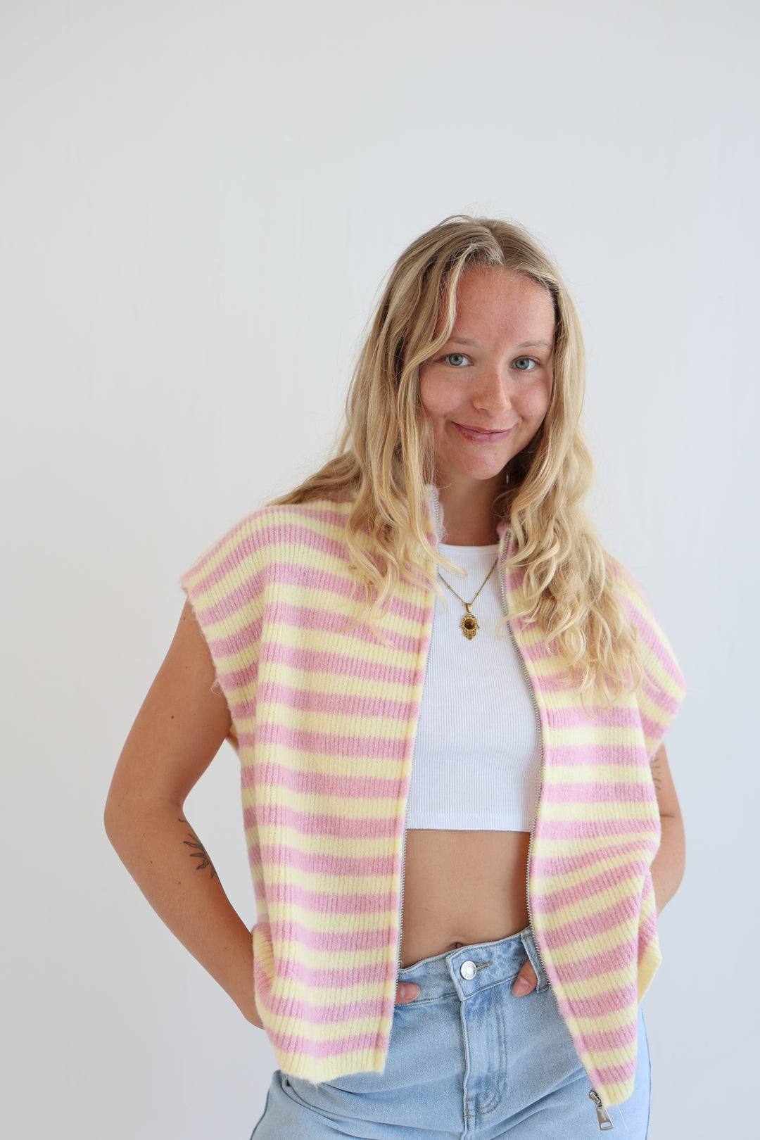 Zip Vest Fine Stripes