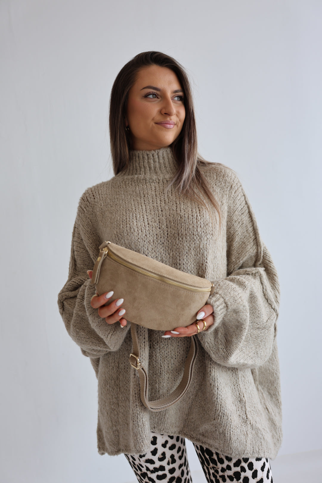 Crossbody Bag Small (Wildleder)