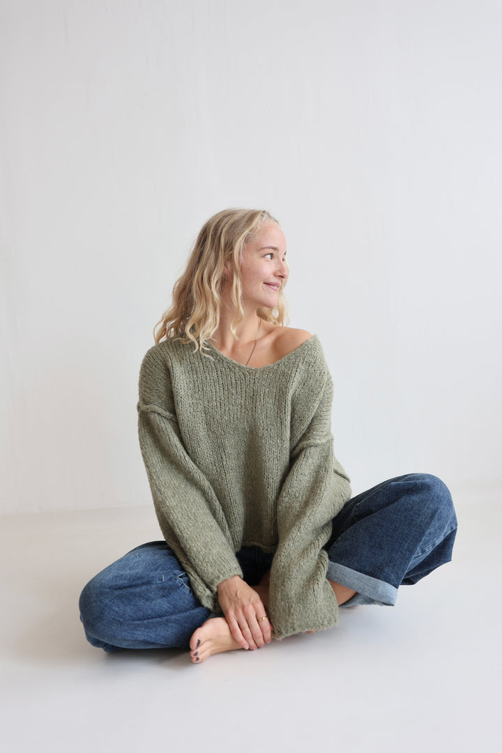 Super Fluffy Knit Pullover