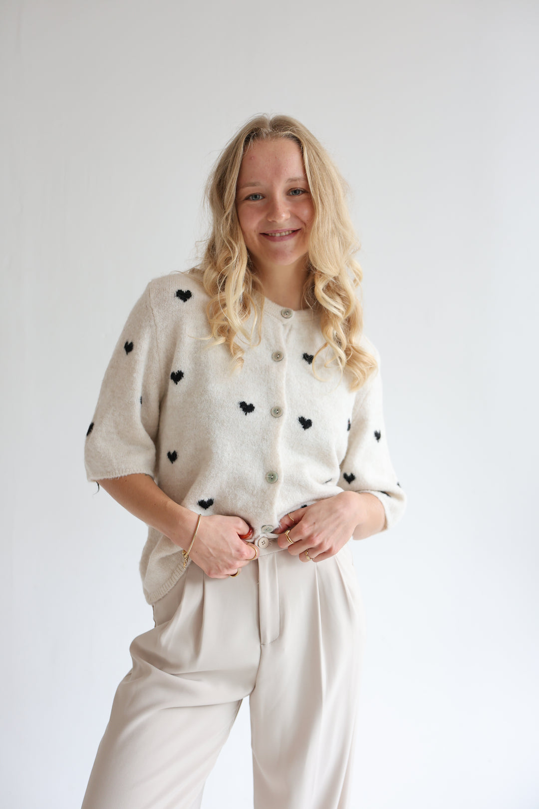 Kurzarm Cardigan Jolina mit Herzprint