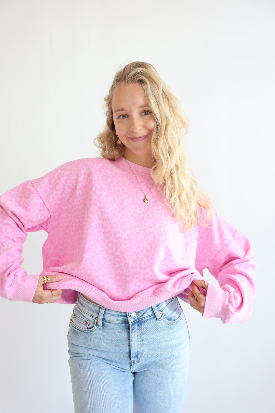 Sweater mit Leoprint