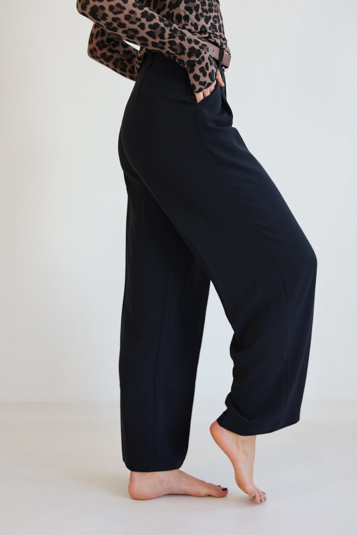Bundfaltenhose mit Gürtel Anna