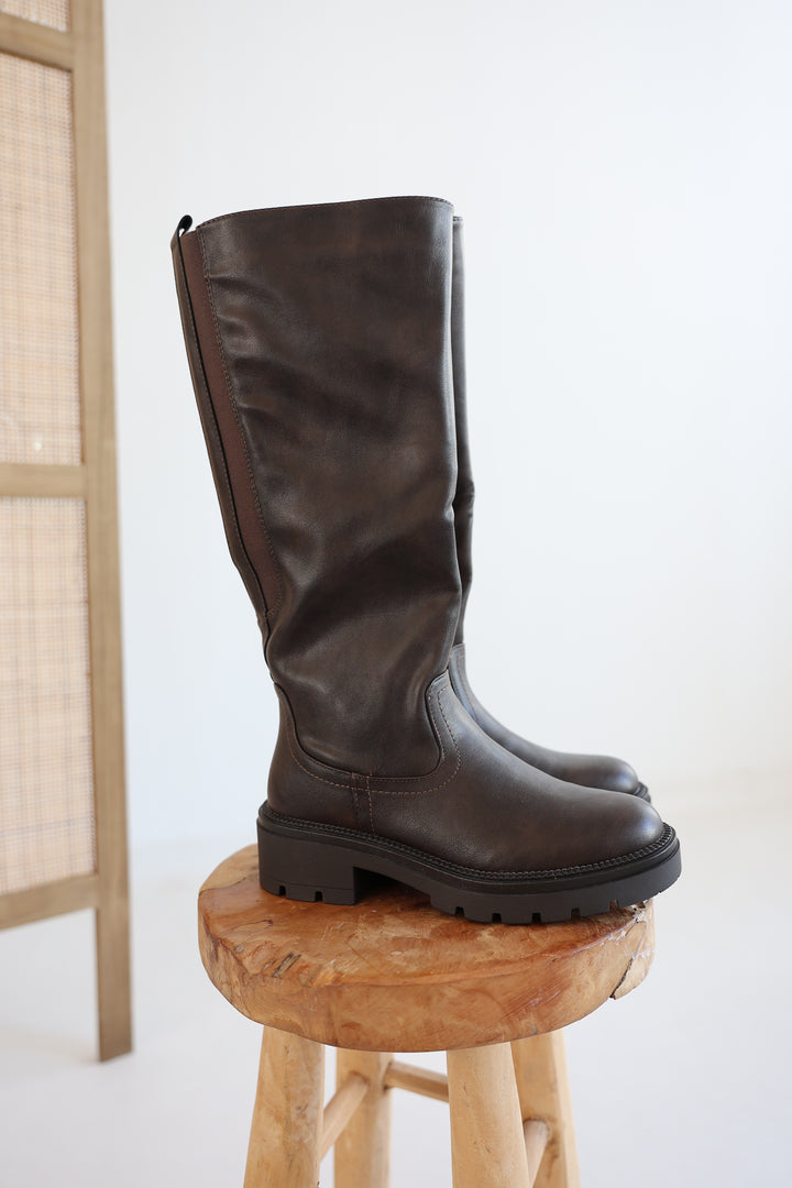 Mocha Terrain Boots