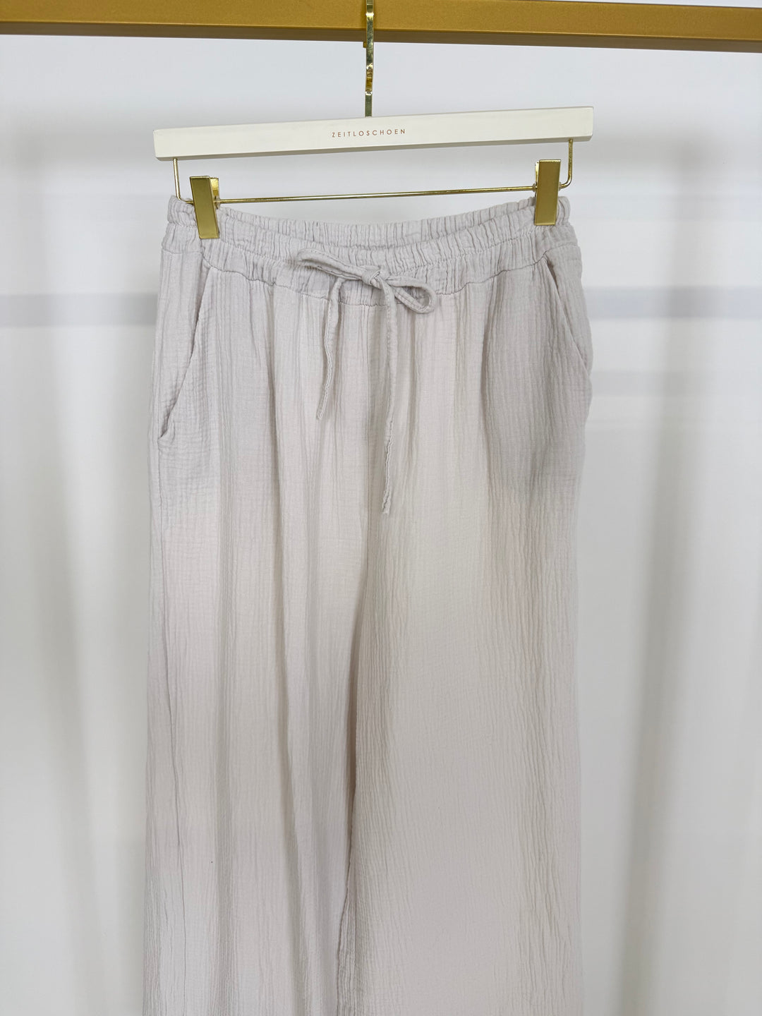 LANGE MUSSELINHOSE CASUAL BEIGE (B-WARE)