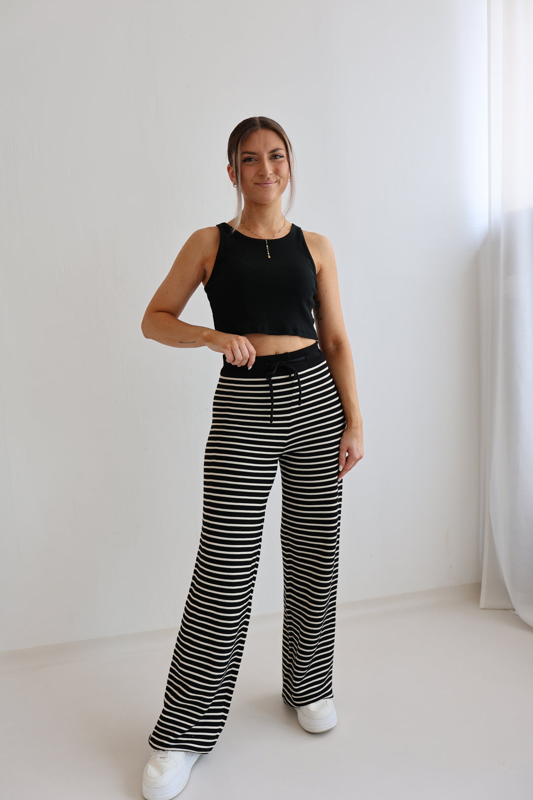 Gestreifte Hose mit Lochstrickmuster Cool Fit