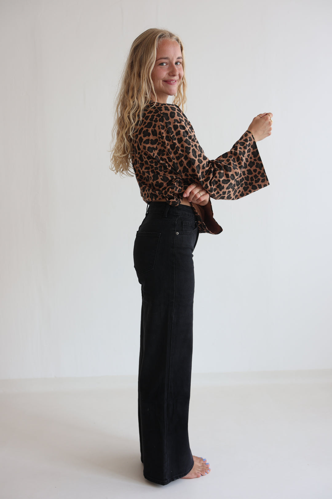 Midnight Muse Straight Fit Jeans