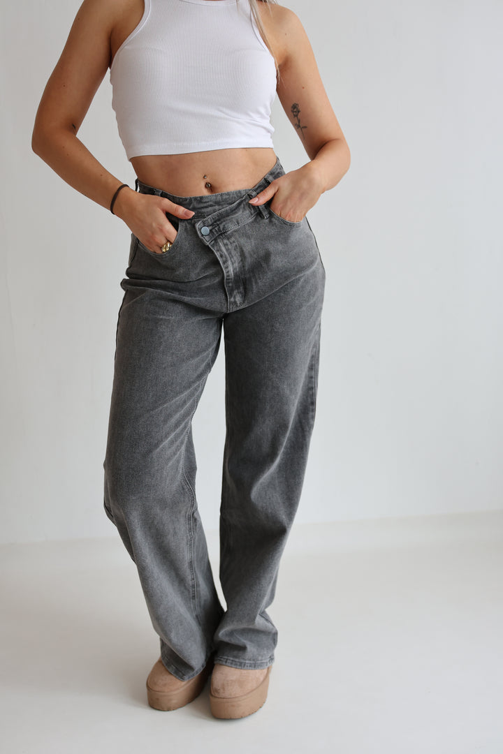 Asymmetrische Straight Fit Jeans Daria