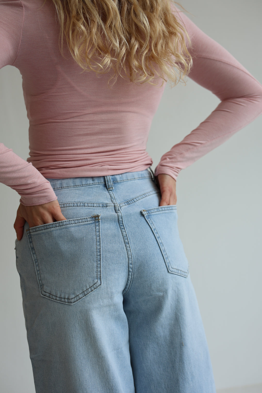 Barrel Fit Denim Blue Jeans