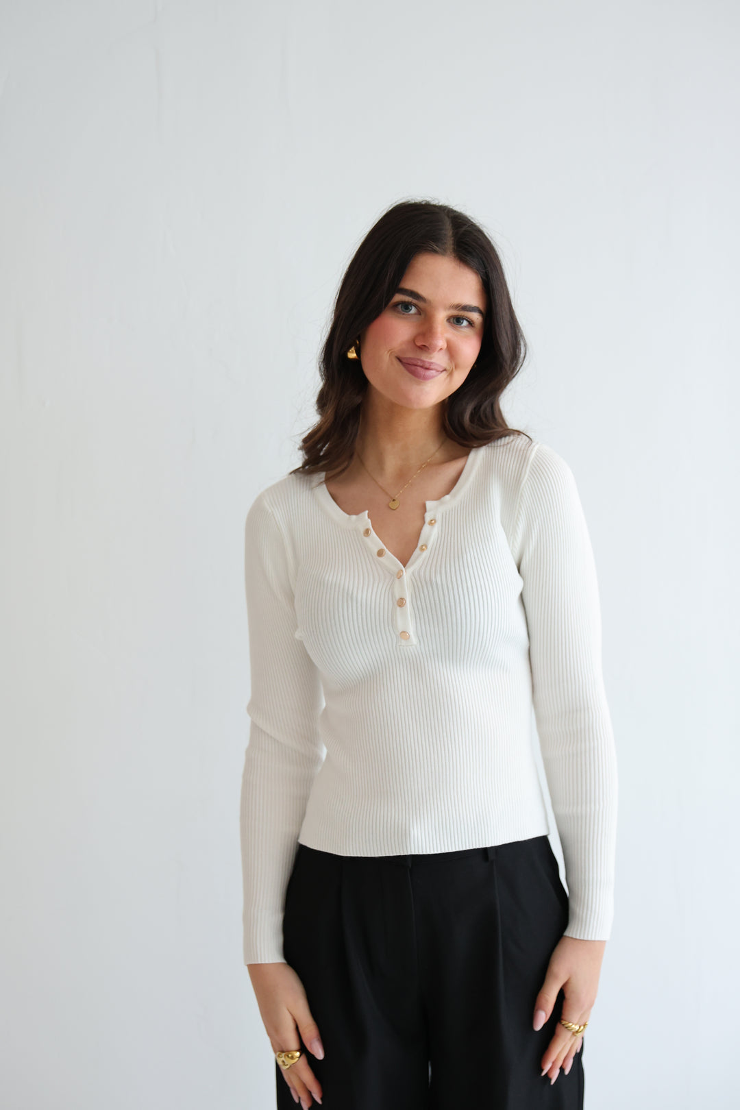 Ripped Longsleeve Nala