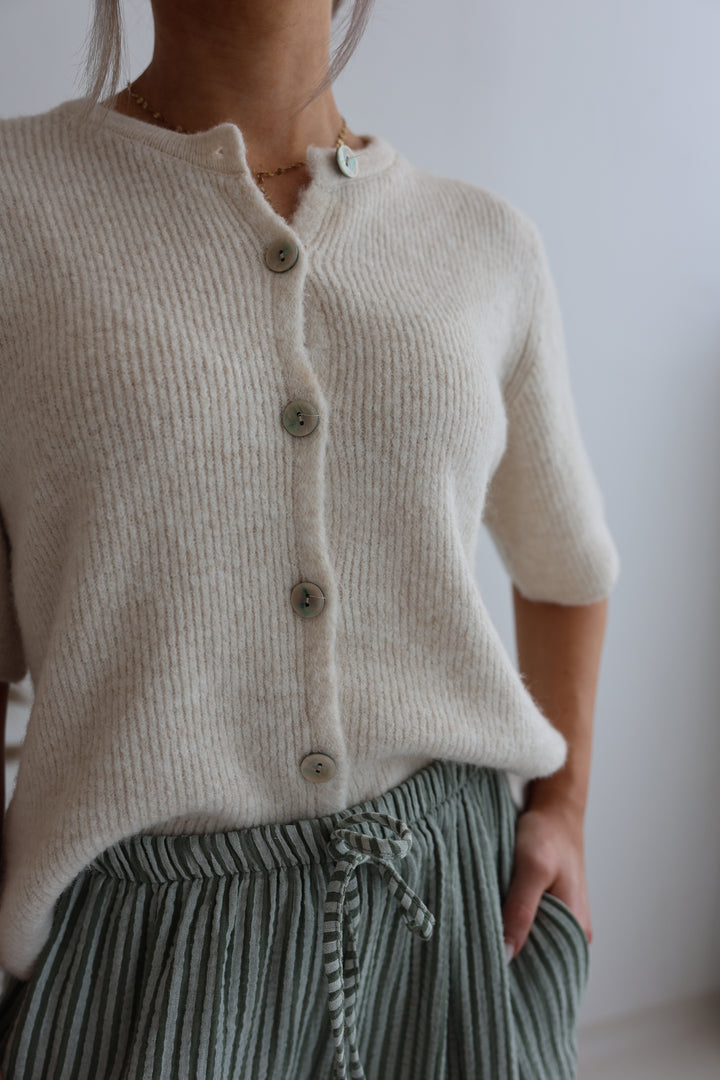 Kurzarm Cardigan Jolina