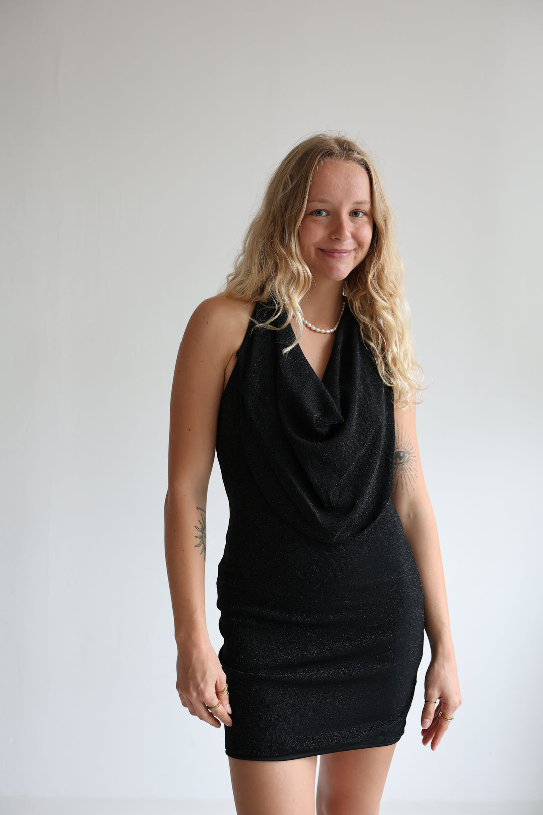 Kleid mit Wasserfallausschnitt Savannah