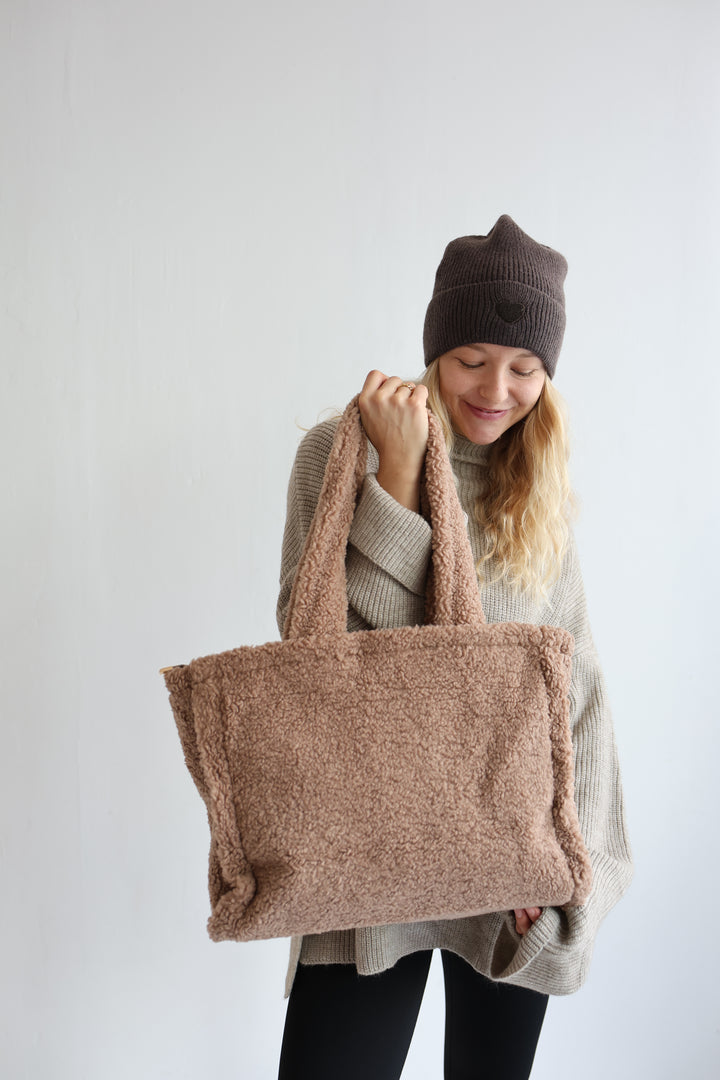 Teddy Shopper Cozy Time