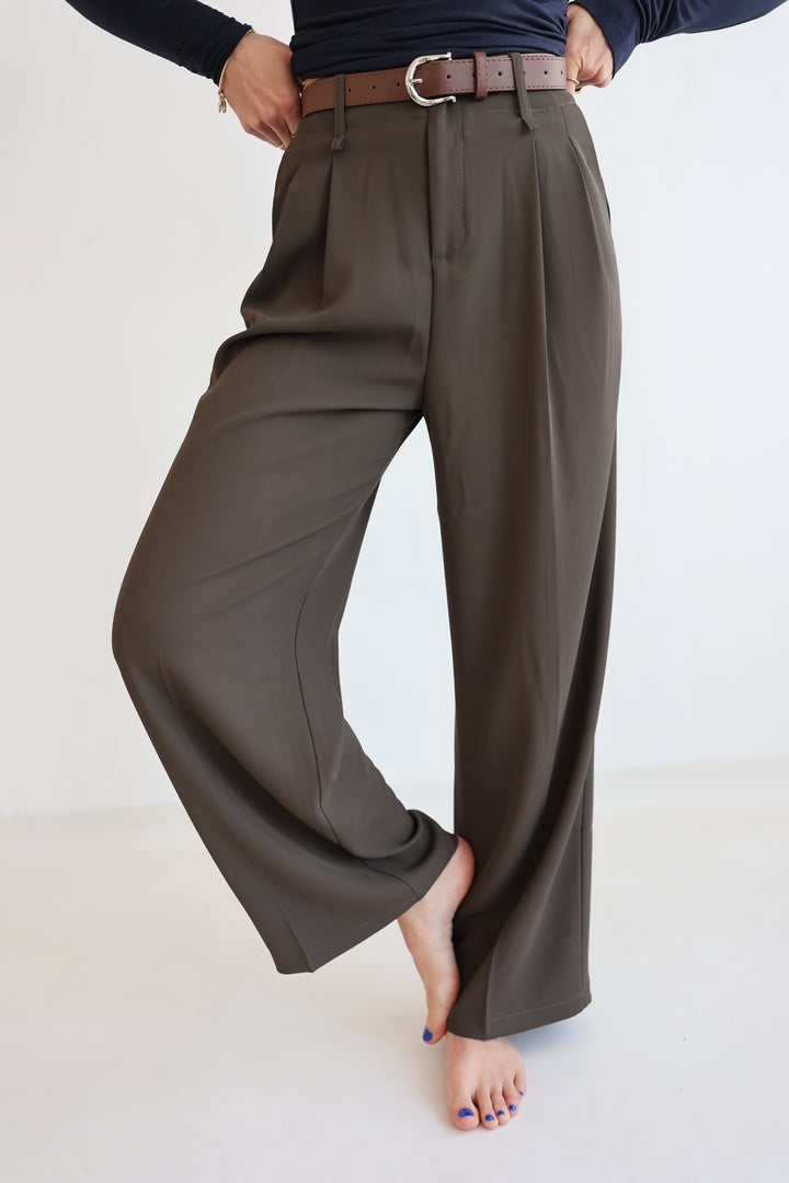 Bundfaltenhose mit Gürtel Anna
