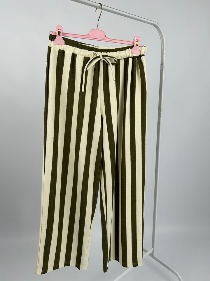 GESTREIFTE HOSE BLOCKSTRIPES (KURZE LÄNGE) KHAKI GR. M/L (B-WARE)