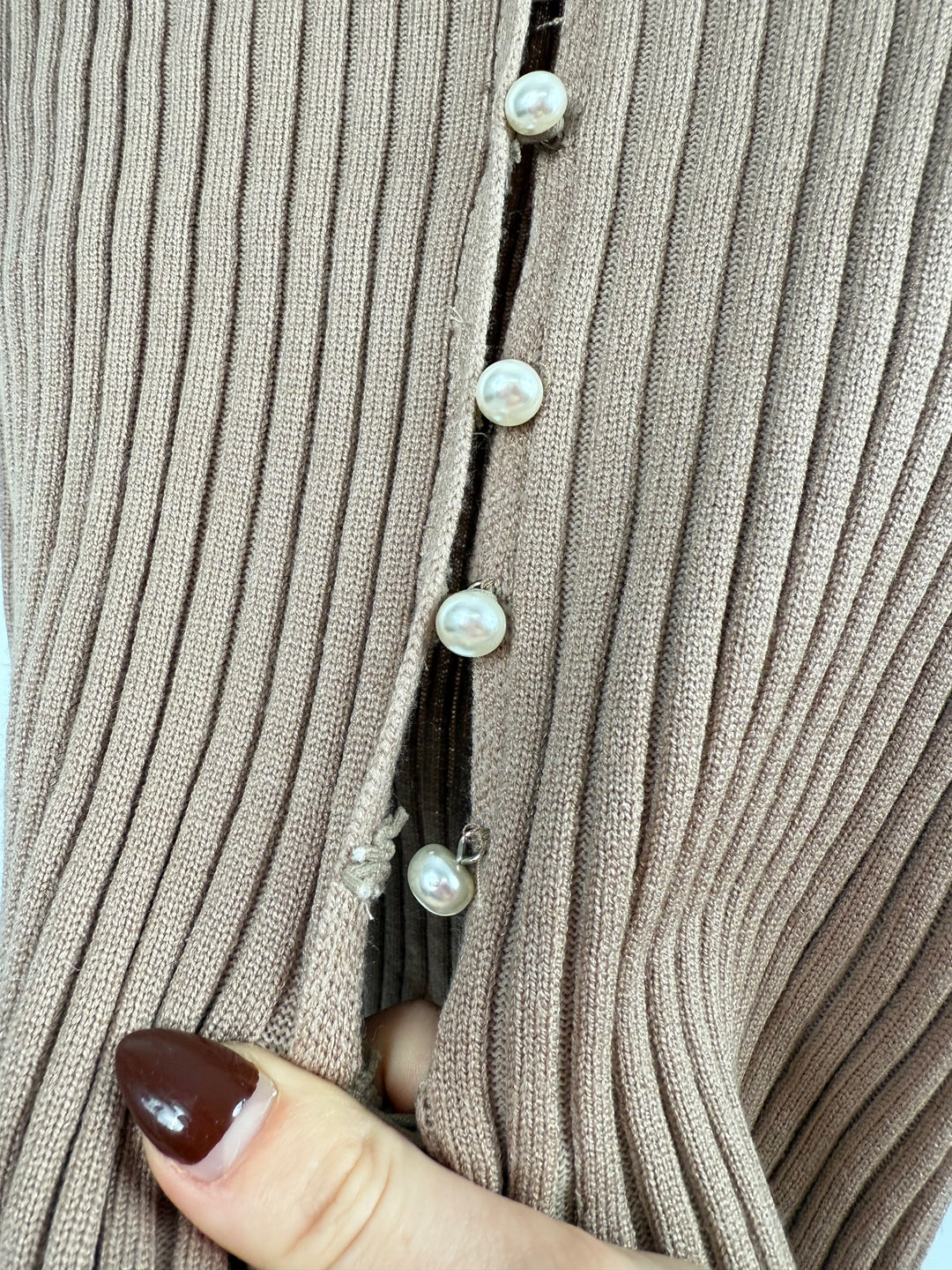 PEARL LINE CARDIGAN TAUPE GR.S/M (B-WARE)