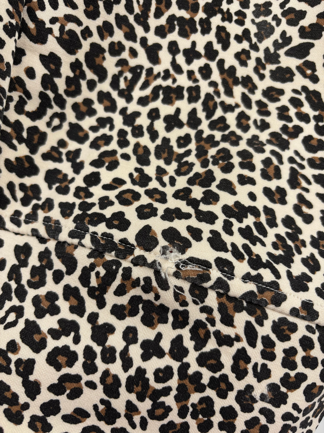 SWEATPANTS MIT LEOPRINT EVERYDAY BEIGE (B-WARE)