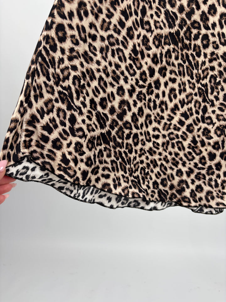 SATINROCK MIT LEOPRINT LINA (B-WARE)