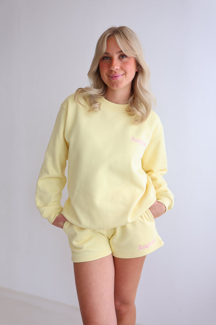 Oversize Sweater Redefined